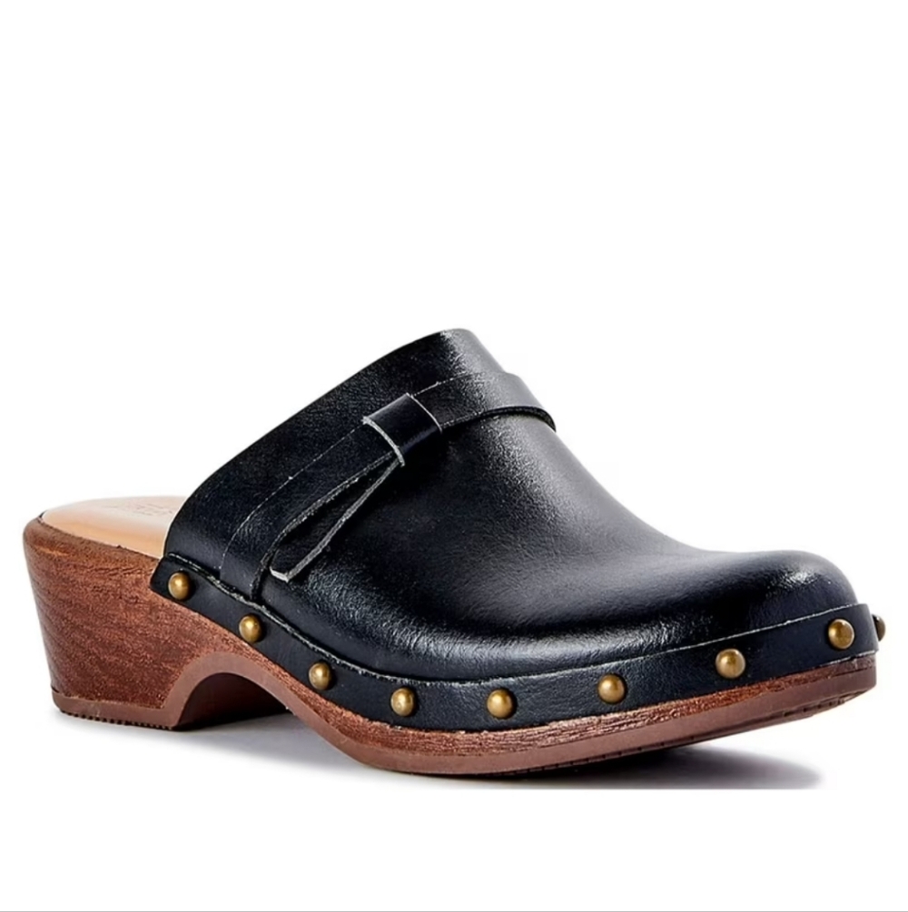 Time And Tru Women's Studded Slip-On Wooden Bow Round Toe Clogs Black 8